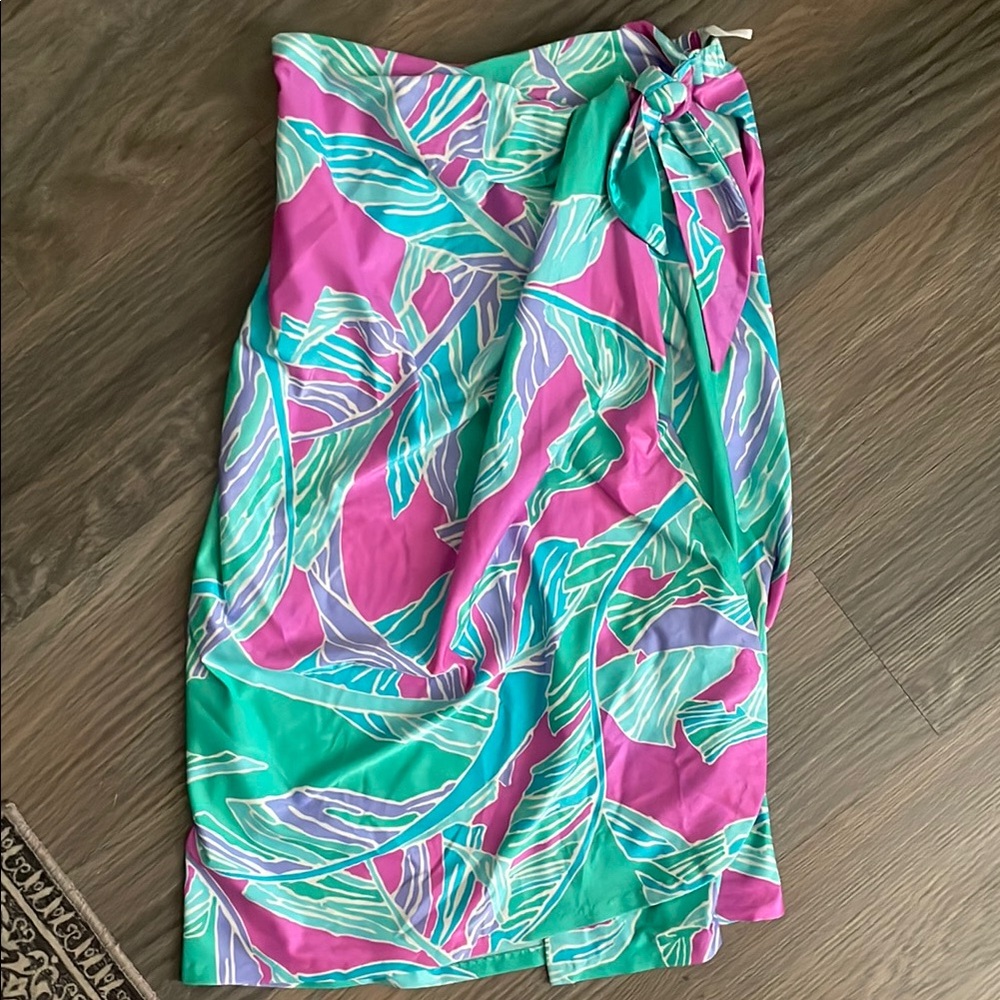 Vintage bright floral printed sarong